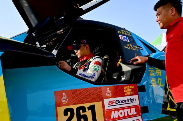 1767886206271027819.jpeg M01_3413.jpeg