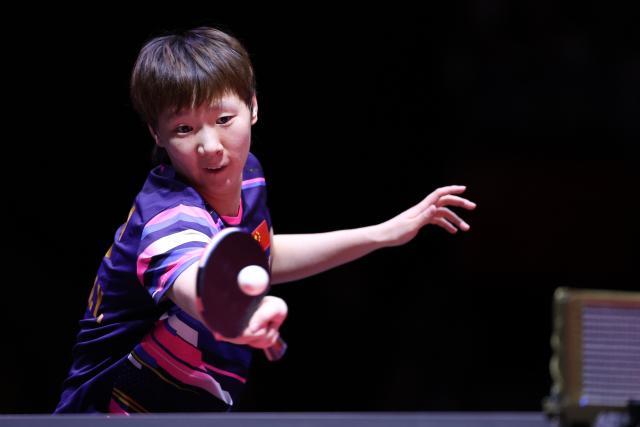 1754664583538005172.jpg (体育)(11)乒乓球——世乒赛:孙颖莎女单决赛对阵王曼昱XxjpseC007483_20250525_PEPFN0A001.jpg