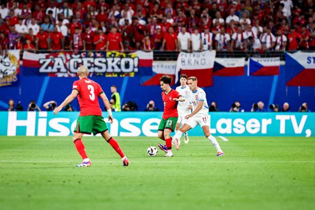 1718893201867016308.jpg 0D0A1106.jpg