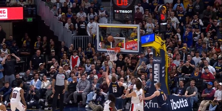 开云娱乐-尽在掌握！约基奇出手后还有0.1秒 极限压哨命中帮助球队占据主动